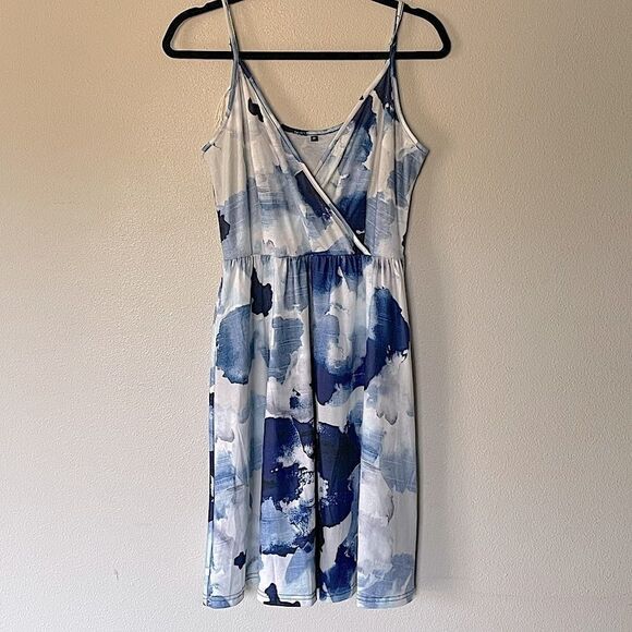 NWT! Styleword Blue and White Print Soft (Cotton/Spandex Blend) Dress. Size M. - Picture 1 of 4